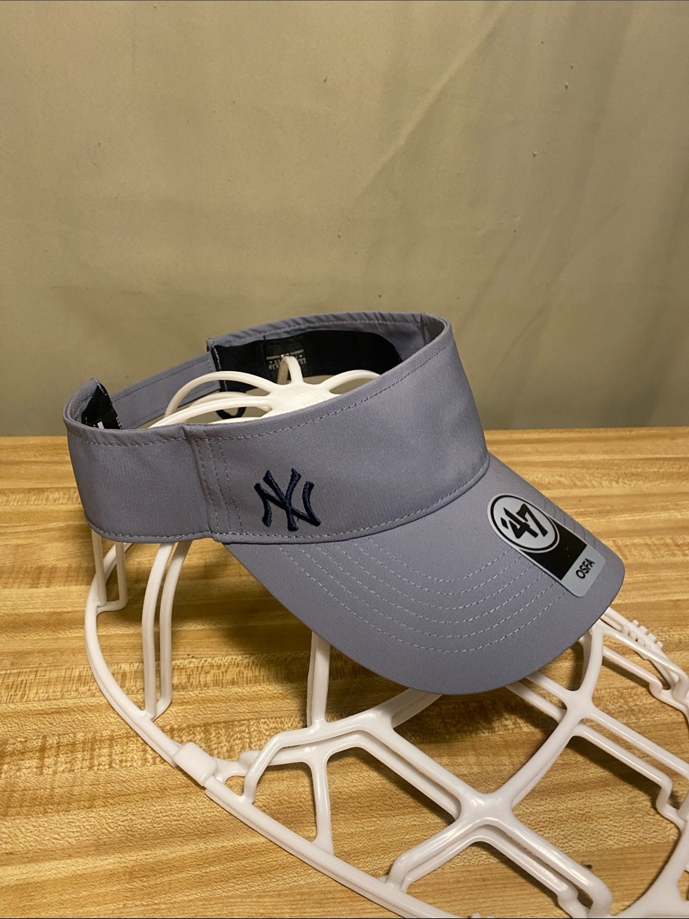 New York Yankees ‘47 OSFA Visora 900 S Adjustable Baseball Visor Grey O/S